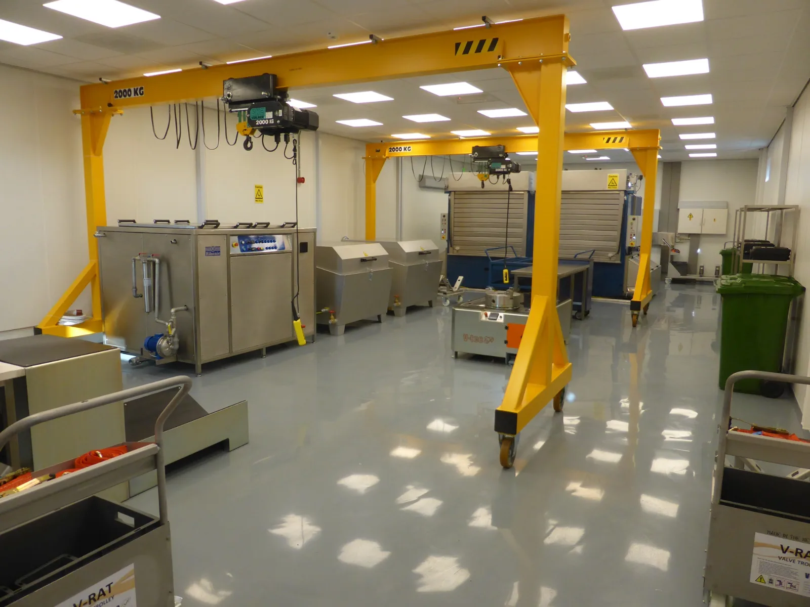 Quartzline PU CEM SL resin floor system by Vloersch